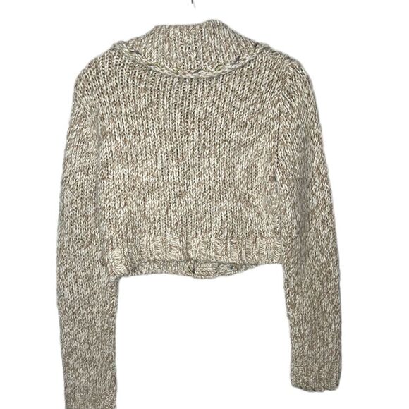 KaiselyCropped Knit Cardigan Sweater. Size Medium. - Picture 8 of 10